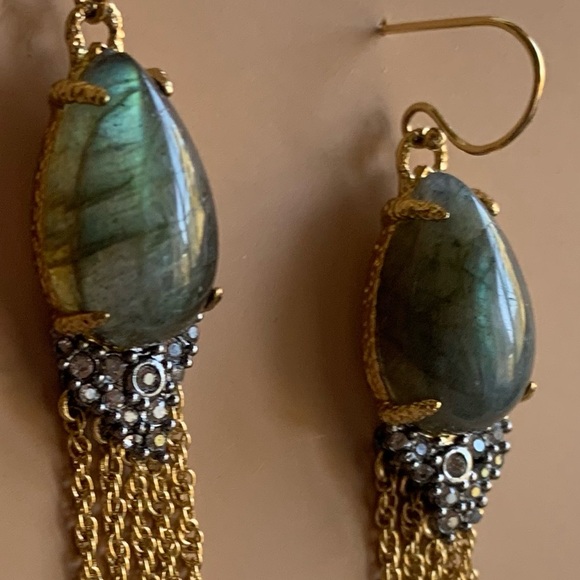 ALEXIS BITTAR Blue Green Teardrop Labradorite
Gemstone Fringed Crystal Earrings - Picture 10 of 11